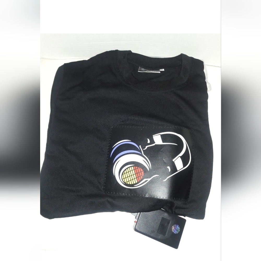 Flashing Company Headphones Beats Rave Sound Beat Sensor Light Up T Shirt M